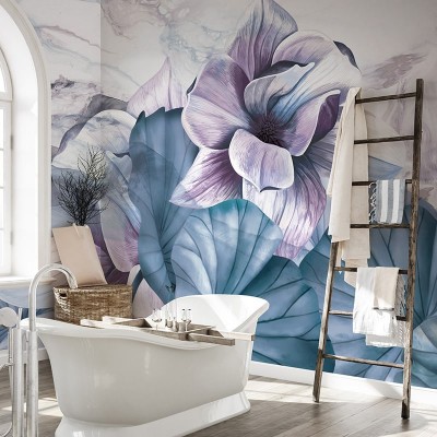 Tapet floral cu nuanțe de mov și albastru, cu un design delicat.