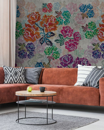Tapet cu design floral inspirat din broderia tradițională românească.