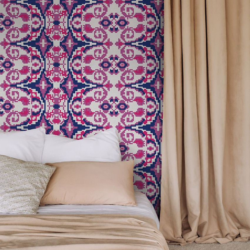 Tapet Carpetă (roz), cu model geometric complex, inspirat din arta tradițională.