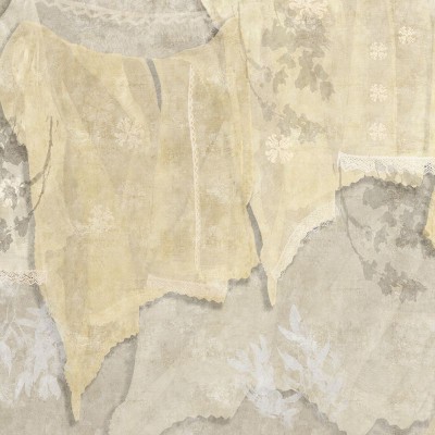 Tapet cu design modern, Marame (zi), cu nuante de bej si gri, cu o textura delicata, cu dantela alba si accente florale