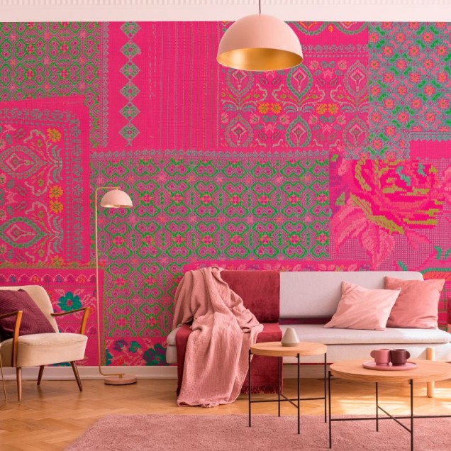 Tapet Cergă roz cu motive geometrice și florale