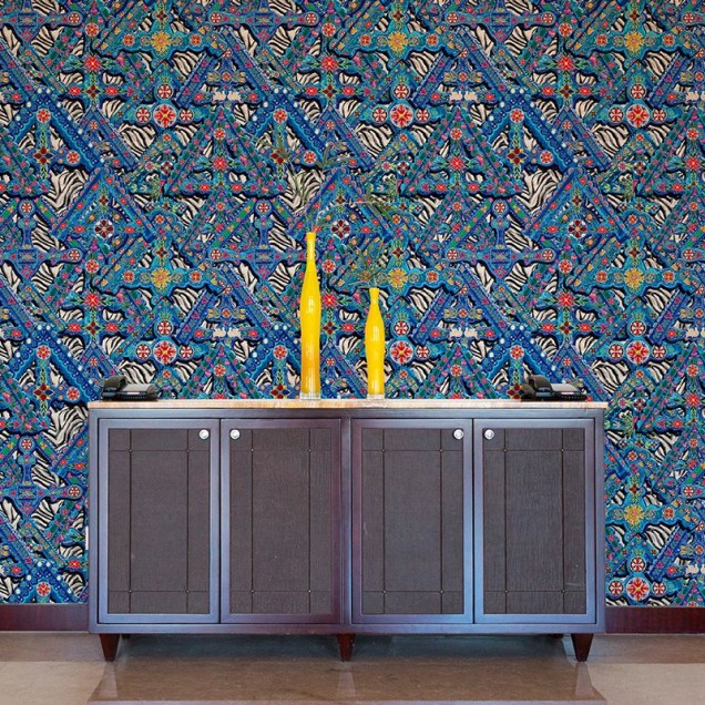 Tapet Doruri cu model geometric și floral vibrant