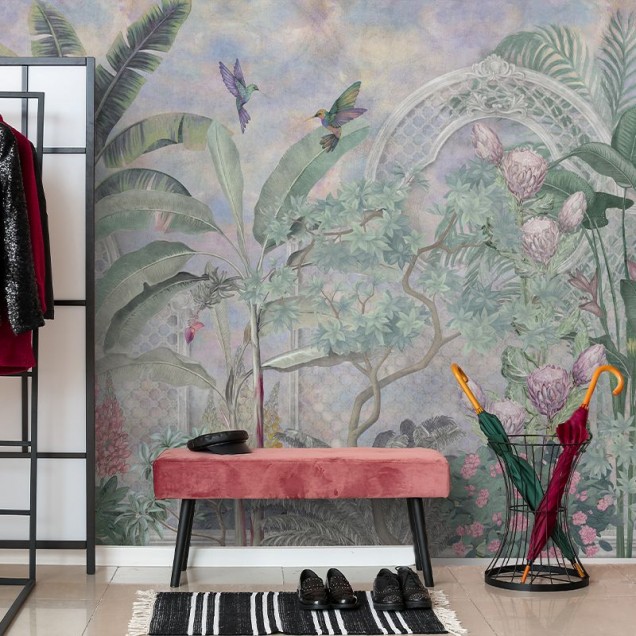 Tapet cu design exotic, Inside the bubble, cu motive florale și păsări, pe un fundal pastelat