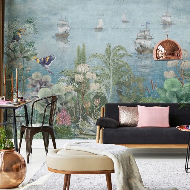Paradise Shore cu design exotic, palmieri, apă și corăbii