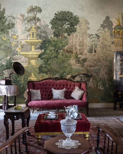 Tapet personalizat cu peisaj cu o fântână într-un interior elegant