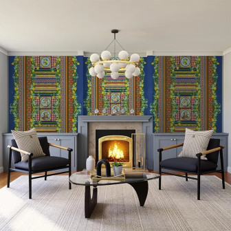 Fototapet personalizat cu design floral și detalii decorative într-un living modern