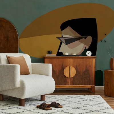 Tapet modern cu design abstract, o femeie cu ochelari de soare și pălărie.
