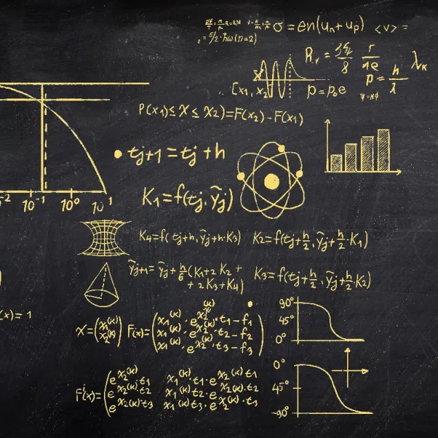 Tapet cu formule matematice aurii pe fond negru, decorat cu un avion, o figurina si o canapea