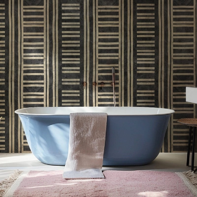 Tapet cu linii verticale negre și bej, design modern