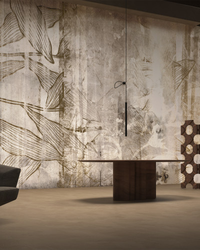Tapet cu design minimalist, cu linii fine si aspect vintage, cu contururi subtile de frunze, in tonuri neutre.