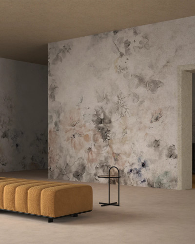 Tapet cu design floral discret, cu nuanțe naturale și accente delicate de culoare