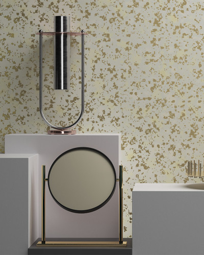 Tapet abstract cu design elegant, Dapper CV1.02, Stannic Gold - YO2 design. Bază albă cremoasă și accente de aur.