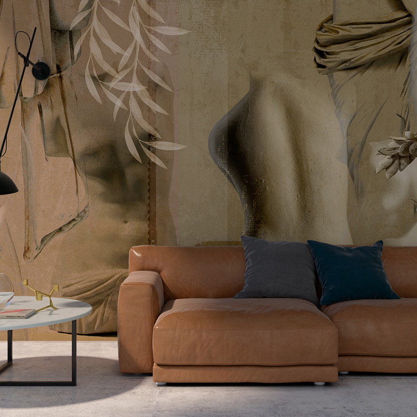 Tapet modern cu design artistic, reprezentând torsuri de statui antice.