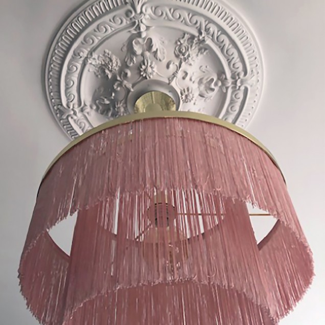 Lămpi suspendate Globen GLO-7590. Culoare: Alb, Negru, Roz; Material: Metal