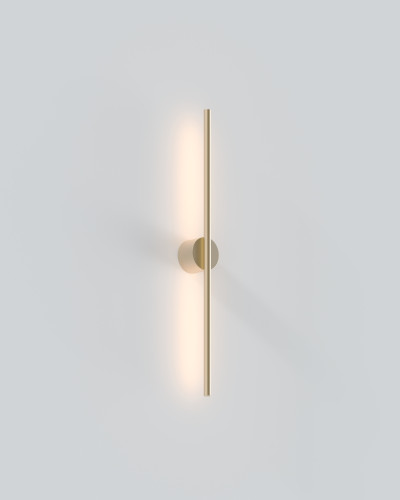 Aplică de perete auriu cu design minimalist