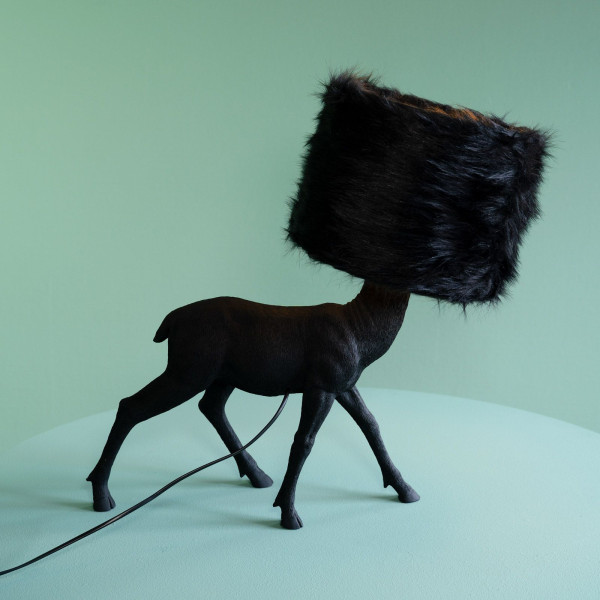 Lampă de masă, Căprioară neagră, Hirsch heiß ich, 61 x 26 x 55 cm