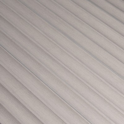 Panou decorativ riflat 3D gri într-un living modern