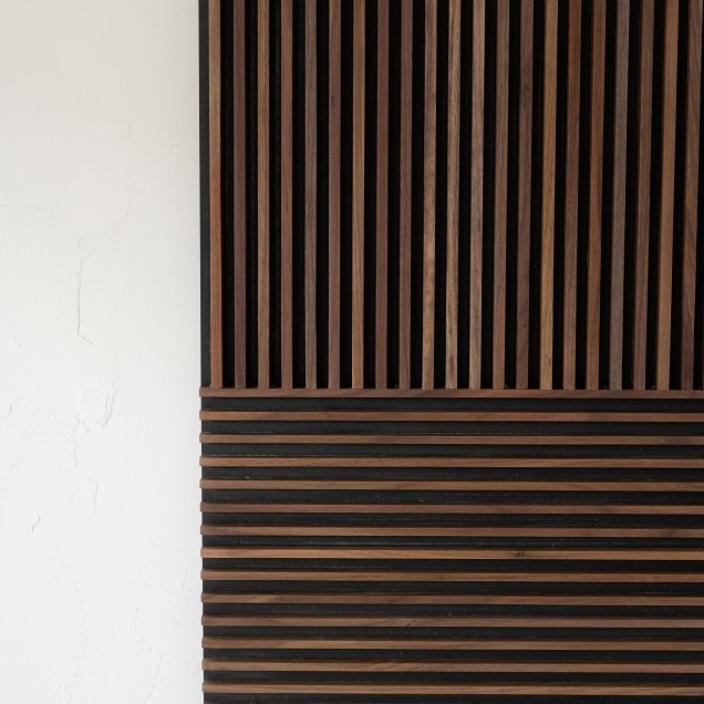 Panouri decorative Pladec PLD-PL80-001D-walnut. Conține culorile: