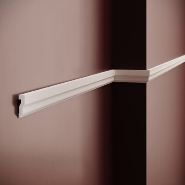 Brau decorativ din polimer rigid, montat pe perete