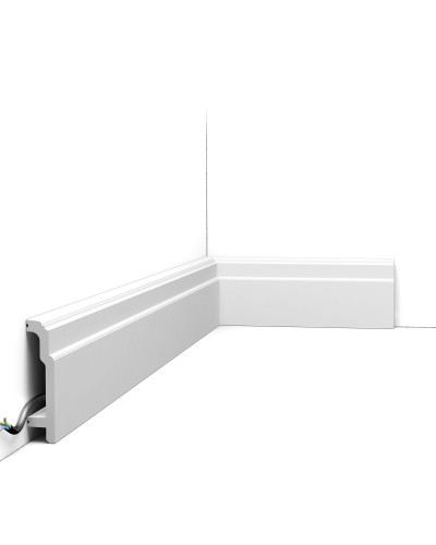 Plintă decorativă albă, ideală pentru ascunderea cablurilor