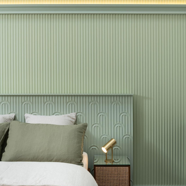 Panou decorativ 3D alb cu model buclat