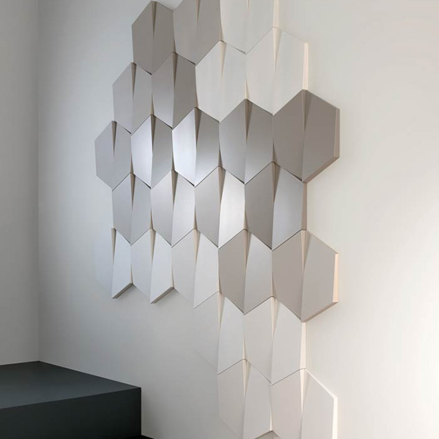 Panou decorativ 3D alb pe fundal albastru