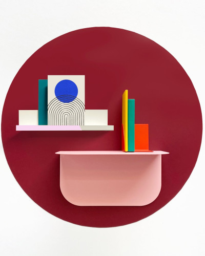 Sticker magnetic rotund vișiniu cu design modern