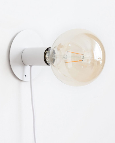Lampă de perete cu bec inclus și design minimalist
