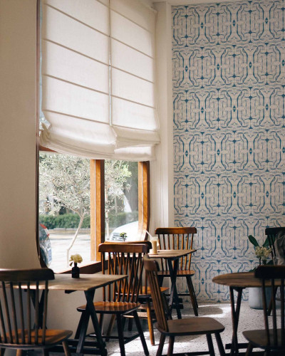 Tapet lavabil cu design geometric abstract, in nuante de albastru si gri