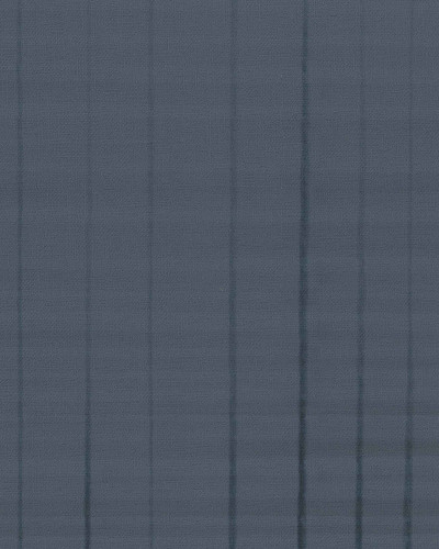 Tapet gri cu dungi subtile, cu textura de textil