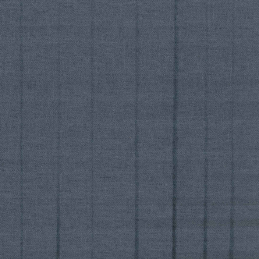 Tapet gri cu dungi subtile, cu textura de textil