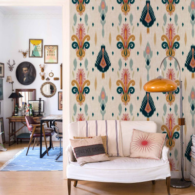 Tapet lavabil Sumba Cream, design inspirat din motivele tradiționale ikat.