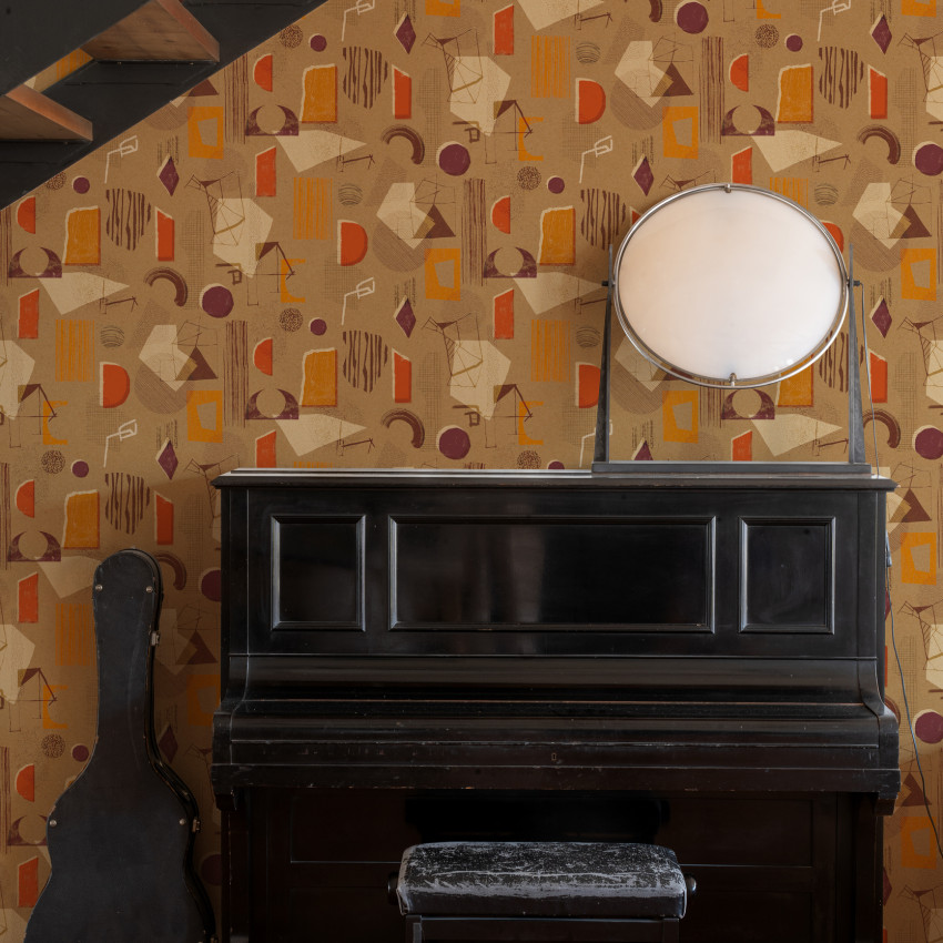 Tapet lavabil Brave Partiture, Cinnamon, TresTintas 5mp / rola - Un tapet modern cu design abstract, forme geometrice și accente de culoare.  Creați un punct focal interesant în camera dumneavoastră cu acest tapet lavabil.