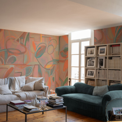 Tapet lavabil cu design abstract in nuanțe de roz, perfect pentru living