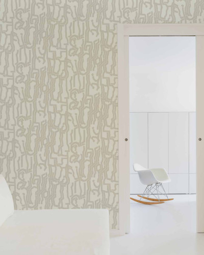 Tapet lavabil cu design modern si linii subtile gri pe un fundal alb.