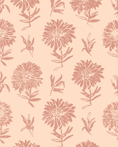 Tapet floral roz pal, Parterre, Rosa, Coordonne, cu flori delicate si petale delicate, perfect pentru dormitor, living sau hol.