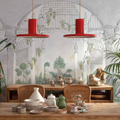 Tapet cu design elegant cu arcuri, coloane si plante verzi delicate, perfect pentru a crea o atmosfera relaxanta si eleganta