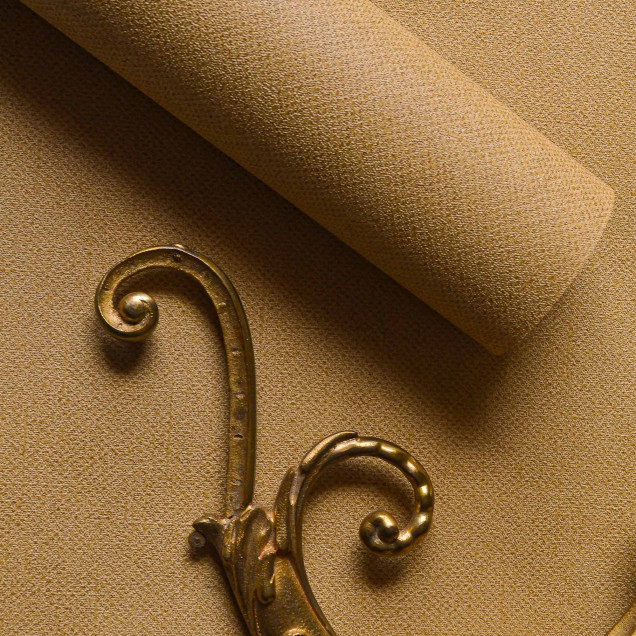 Tapet lavabil, nuanta ocre, cu aspect texturat.