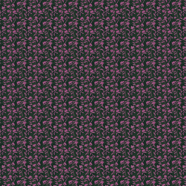 Tapet lavabil Blooming Damask, cu model floral Damasc, in nuante de fuchsia si verde, pe un perete din baie.