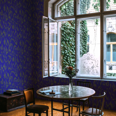 Tapet lavabil Moire Screen, cu un design geometric in nuante de albastru si galben