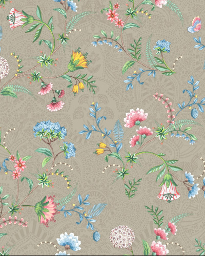 Tapet floral cu flori delicate, ramuri și frunze verzi pe un fond bej.