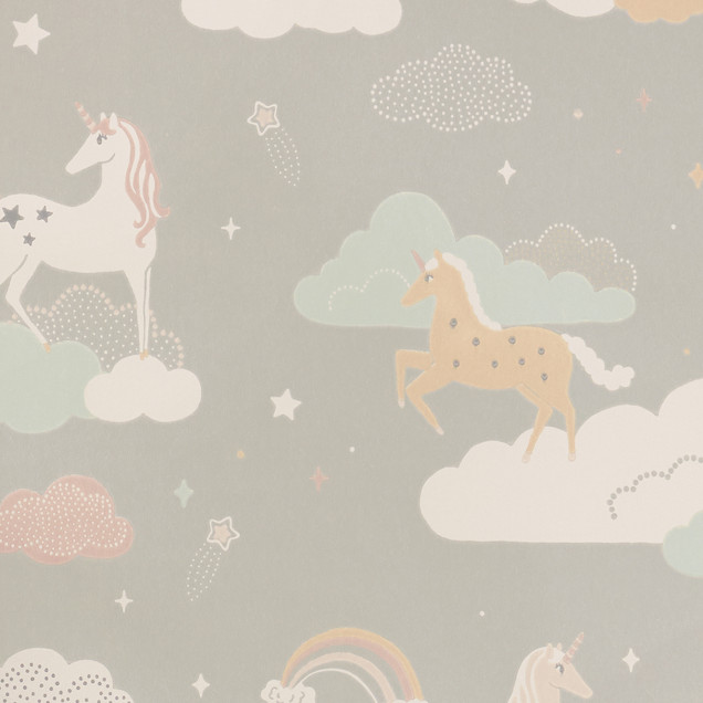 Tapet Rainbow Treasures, Mud Grey, cu unicorni, curcubeie si nori pufosi.