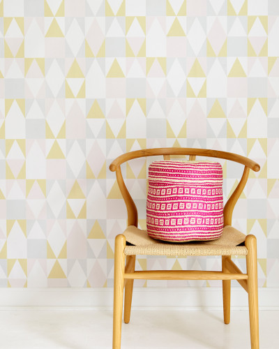 Tapet Alice Roz/Galben cu design geometric modern in nuanțe de roz și galben