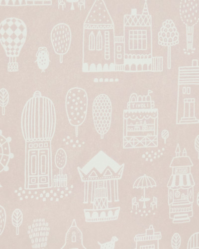 Small Town, Dusty Pink, Majvillan