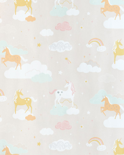 Tapet cu unicorni pastelati si nori pufosi, perfect pentru camera fetitelor