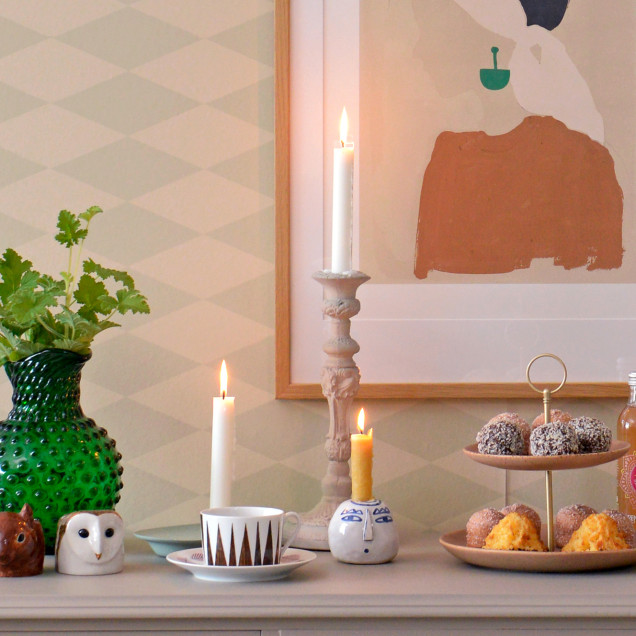 Tapet geometric beige si verde