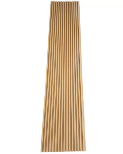 Riflaj decorativ WPC Timber montat pe perete