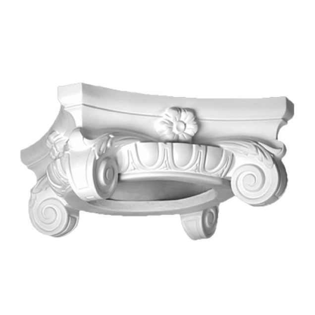 Capitel decorativ alb, detaliat, cu volute si element floral.
