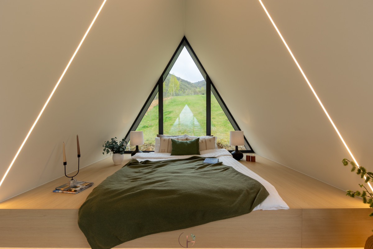 hermina-goia-studio-restaurant-a-frame